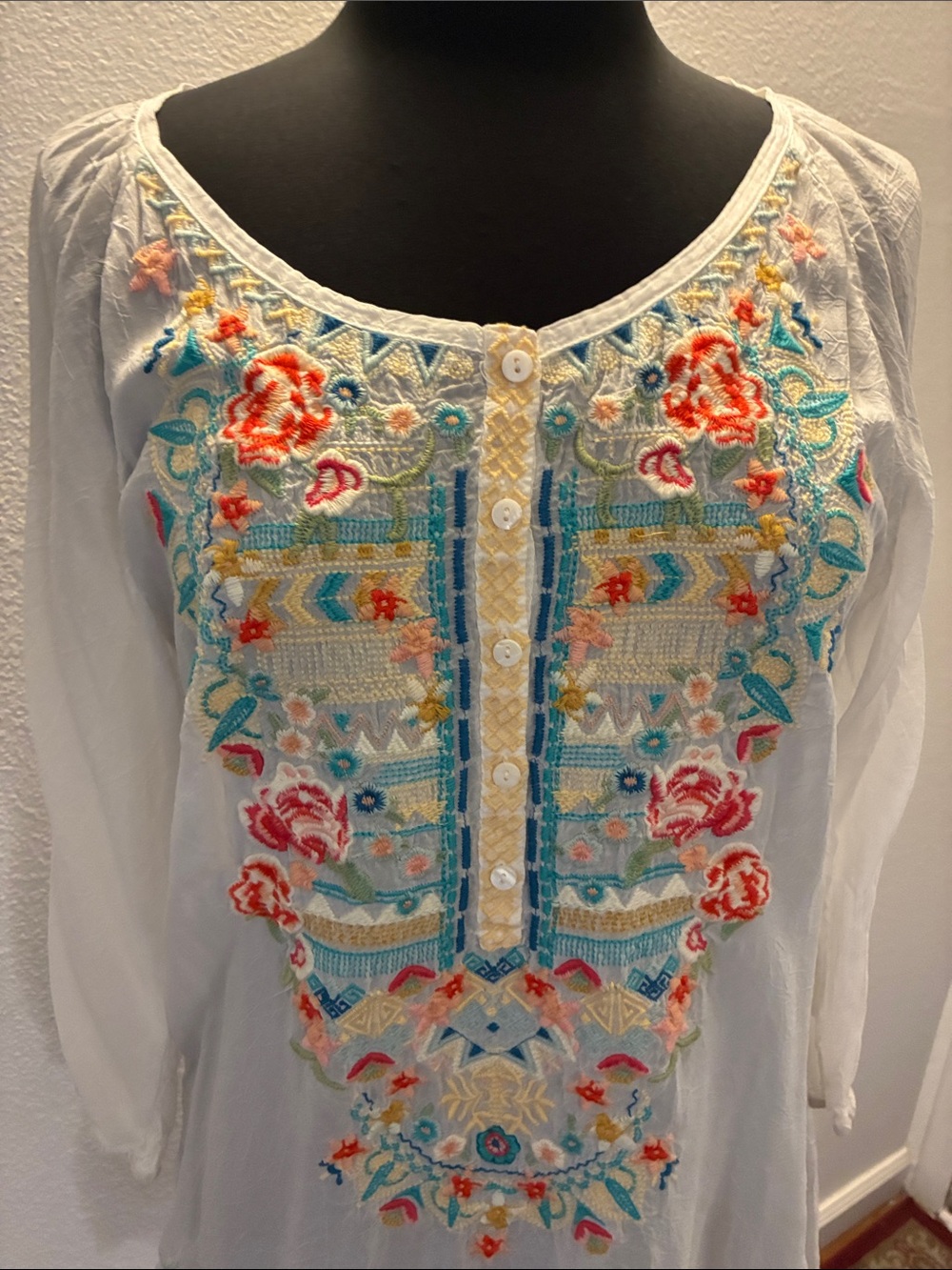 Johnny Was White Sheer Rayon Tunic Blouse with Floral Embroidery Small